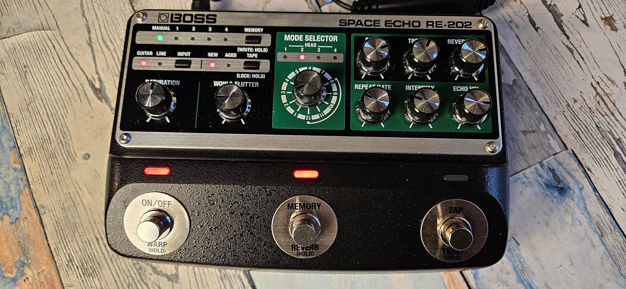 Boss RE-202 Space Echo Guitar Pedal