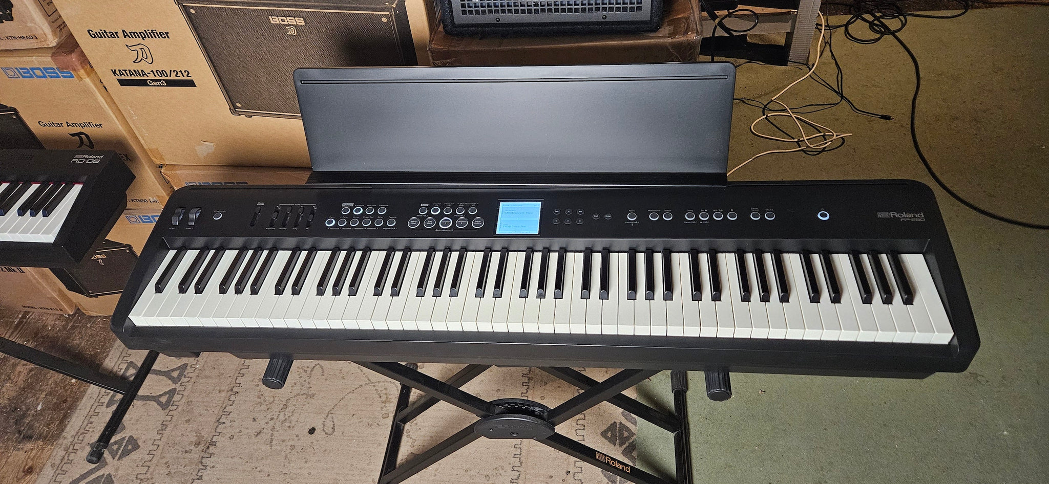 Roland FP-E50 Digital Piano