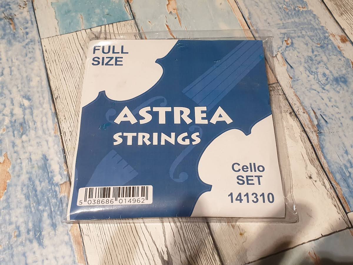 Astrea Cello String Set (full size)
